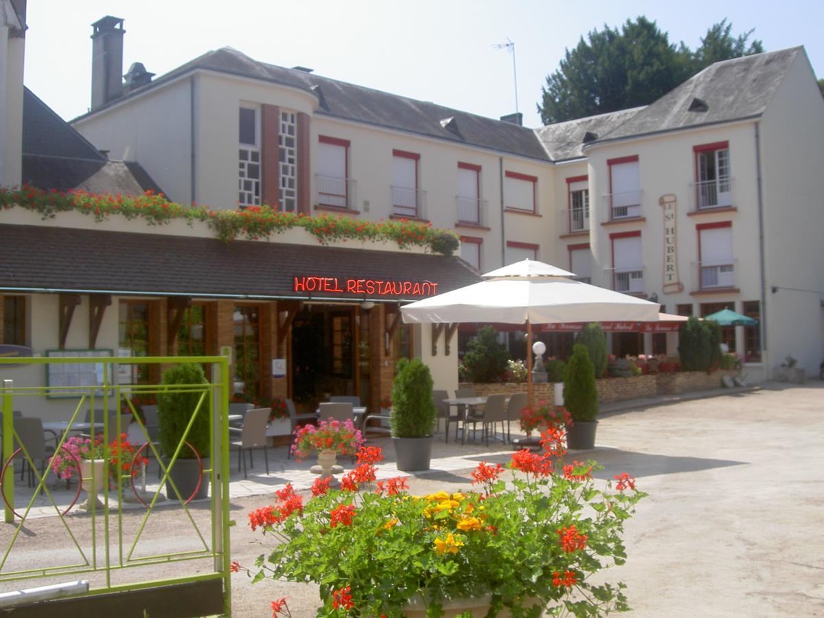 Hotel Saint-Hubert Cour-Cheverny Exterior photo